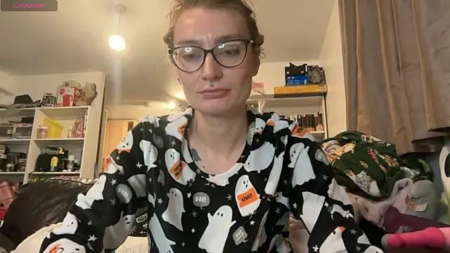 harleyblair online show from 12-22-25, 11:13