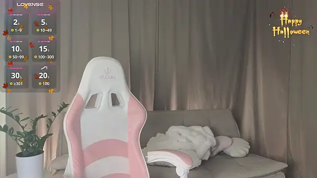 Snapshot of AlexsisFaee chatting on 10-26-25, 09:21 AlexsisFaee online show from 10-26-25, 09:21