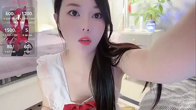 Snapshot of Lyouyi-1 chatting on 09-11-25, 03:50 Lyouyi-1 online show from 09-11-25, 03:50