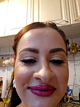 ShineBright88 online show from 01-06-26, 08:23