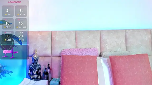 KarolBlanco online show from 10-15-25, 07:03