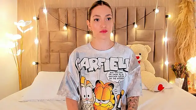 ClaradelMar online show from 03-22-26, 10:18