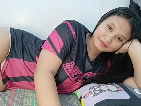 Snapshot of wildasianbigboobs chatting on 10-10-25, 04:00 wildasianbigboobs online show from 10-10-25, 04:00