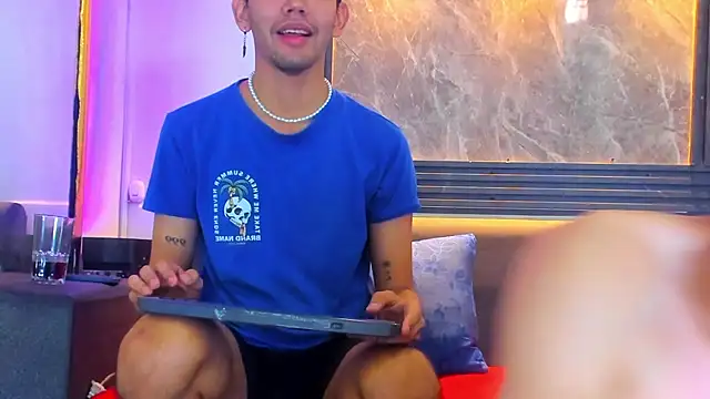 jeremytonner online show from 04-11-26, 02:54