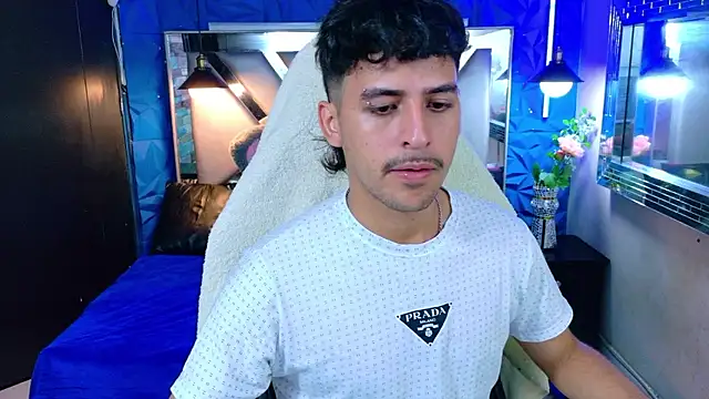 Snapshot of Alan_Del_Reyx chatting on 01-14-26, 03:39 Alan Del Reyx online show from 01-14-26, 03:39