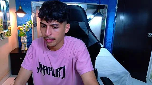 Snapshot of Alan_Del_Reyx chatting on 02-27-26, 01:38 Alan Del Reyx online show from 02-27-26, 01:38