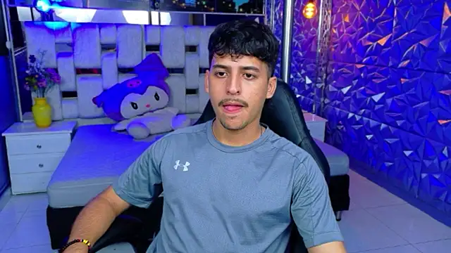 Snapshot of Alan_Del_Reyx chatting on 03-24-26, 02:27 Alan Del Reyx online show from 03-24-26, 02:27