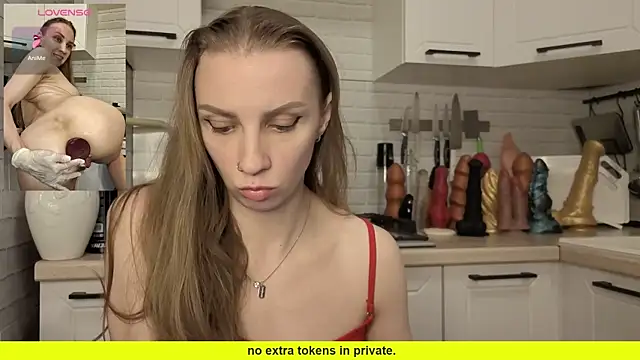 Edena  online show from 04-15-26, 05:31