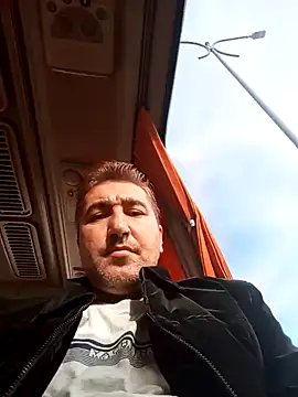 mert0359 online show from 11-01-25, 12:29