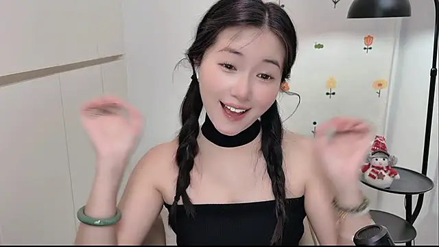 Rosalind xixi online show from 05-29-26, 01:31