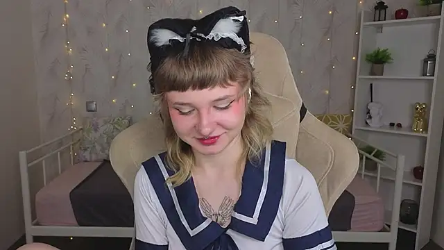 Tori Cutie online show from 04-22-26, 12:02