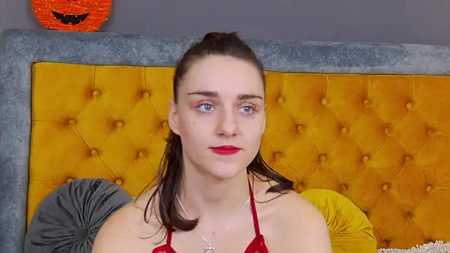 Snapshot of Jessica_White_ chatting on 11-11-25, 04:56 Jessica White online show from 11-11-25, 04:56