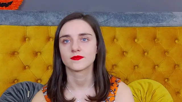 Snapshot of Jessica_White_ chatting on 11-24-25, 05:07 Jessica White online show from 11-24-25, 05:07