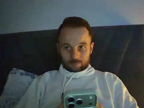 isimsizsikicii online show from 02-23-26, 04:04