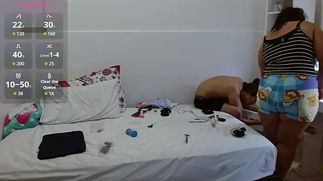 18and45couple online show from 04-12-26, 02:27