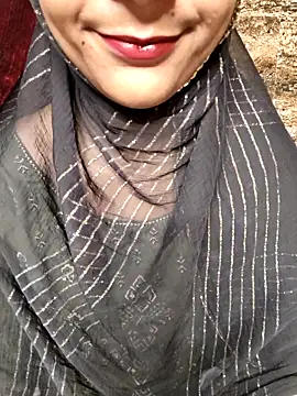 Indian-Aleena online show from 09-27-25, 04:23