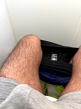 Snapshot of analtake13 chatting on 11-07-25, 01:33 analtake13 online show from 11-07-25, 01:33