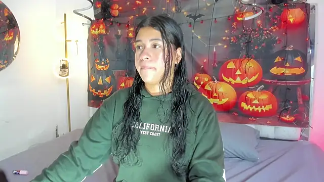 Ivy nt online show from 10-22-25, 12:49