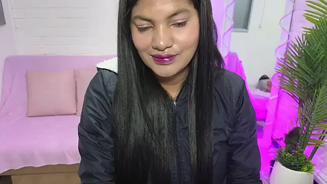 Snapshot of Lexy_tay chatting on 11-12-25, 11:32 Lexy tay online show from 11-12-25, 11:32