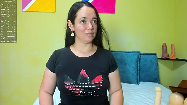 Snapshot of loreen_grey chatting on 11-20-25, 08:08 loreen grey online show from 11-20-25, 08:08