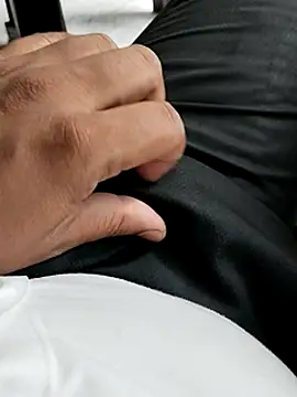 hunk28 6 online show from 10-06-25, 08:12