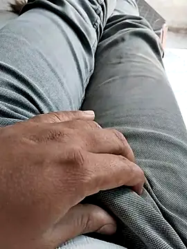 hunk28 6 online show from 10-17-25, 06:05