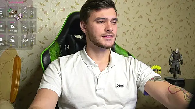 Snapshot of johnstoneisland chatting on 10-20-25, 02:50 johnstoneisland online show from 10-20-25, 02:50