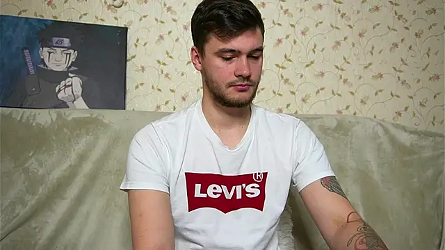 Snapshot of johnstoneisland chatting on 11-30-25, 09:35 johnstoneisland online show from 11-30-25, 09:35