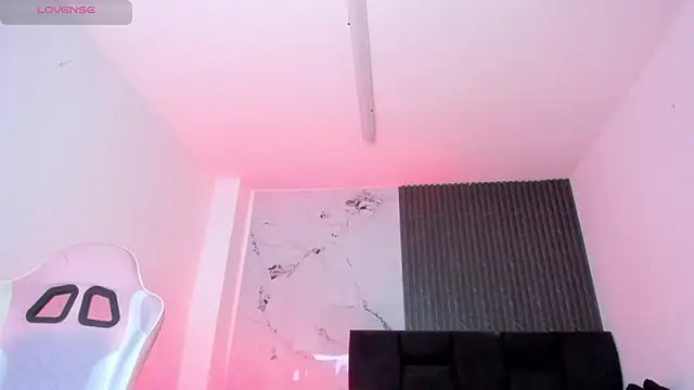 chloesagee online show from 04-09-26, 09:31