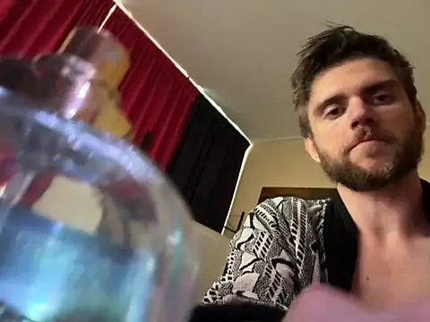 Snapshot of tonysdiary chatting on 03-14-26, 12:43 tonysdiary online show from 03-14-26, 12:43