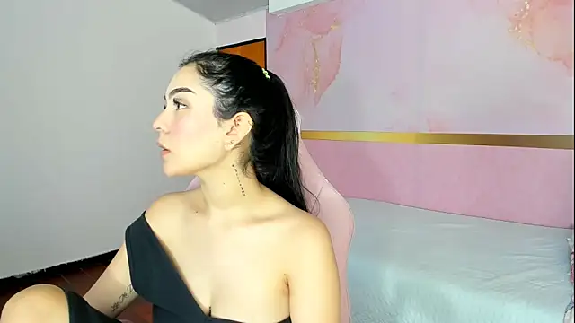 milk candy18 online show from 11-02-25, 11:23