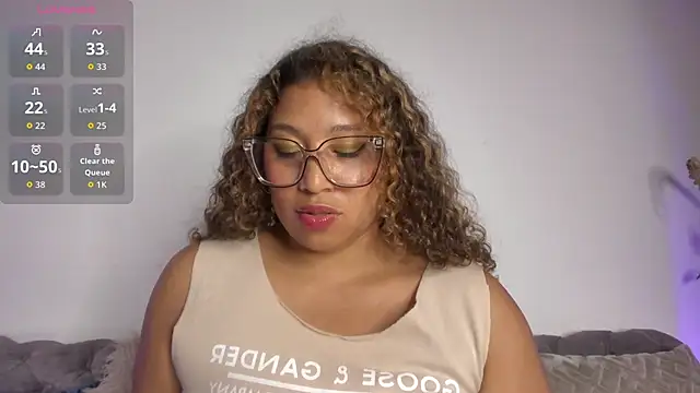 kiut lili online show from 09-19-25, 07:36