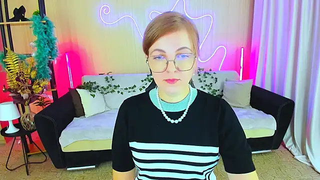 YourUniverser online show from 11-20-25, 04:12