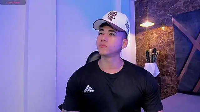 Draven Marceaux online show from 04-24-26, 11:34