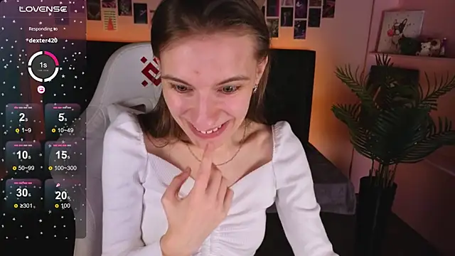 kaleriyaa  online show from 09-19-25, 01:29