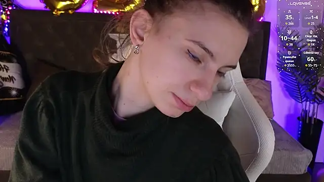 kaleriyaa  online show from 12-19-25, 01:23