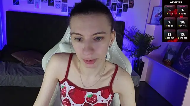 kaleriyaa  online show from 02-15-26, 01:35