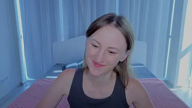 LuluChiiii online show from 09-22-25, 09:55