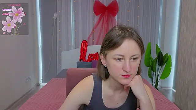 LuluChiiii online show from 02-17-26, 09:50