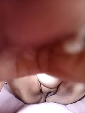 yummyhottie-clit online show from 11-06-25, 02:40