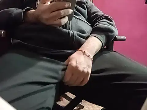 BabyBearMilk online show from 04-10-26, 01:22