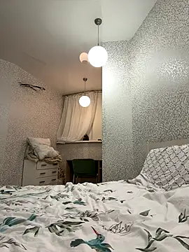 SakuraSara online show from 11-17-25, 05:08