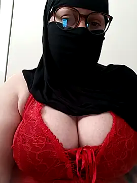 Snapshot of dolgunguzellik chatting on 04-11-26, 01:59 dolgunguzellik online show from 04-11-26, 01:59