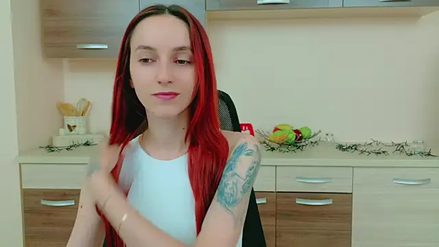 Julia Jae online show from 04-30-26, 06:42