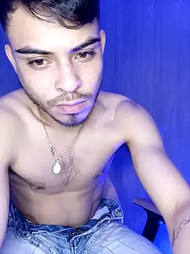 Snapshot of Bastian_MCcormick chatting on 10-26-25, 09:21 Bastian MCcormick online show from 10-26-25, 09:21