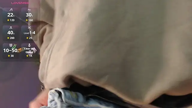 Snapshot of Bastian_MCcormick chatting on 11-24-25, 12:27 Bastian MCcormick online show from 11-24-25, 12:27