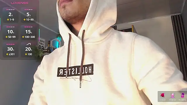 Snapshot of Bastian_MCcormick chatting on 11-28-25, 01:03 Bastian MCcormick online show from 11-28-25, 01:03