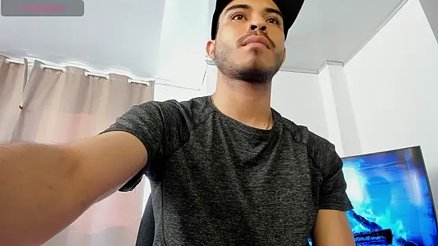 Bastian MCcormick online show from 03-13-26, 01:40