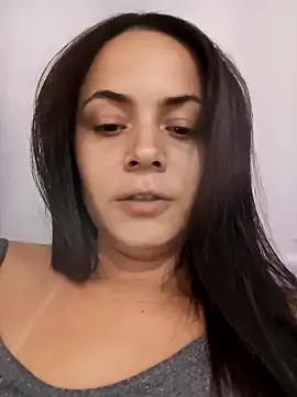 Snapshot of morgana0709 chatting on 11-20-25, 01:44 morgana0709 online show from 11-20-25, 01:44