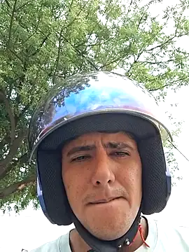 Joel4518 online show from 04-11-26, 04:44